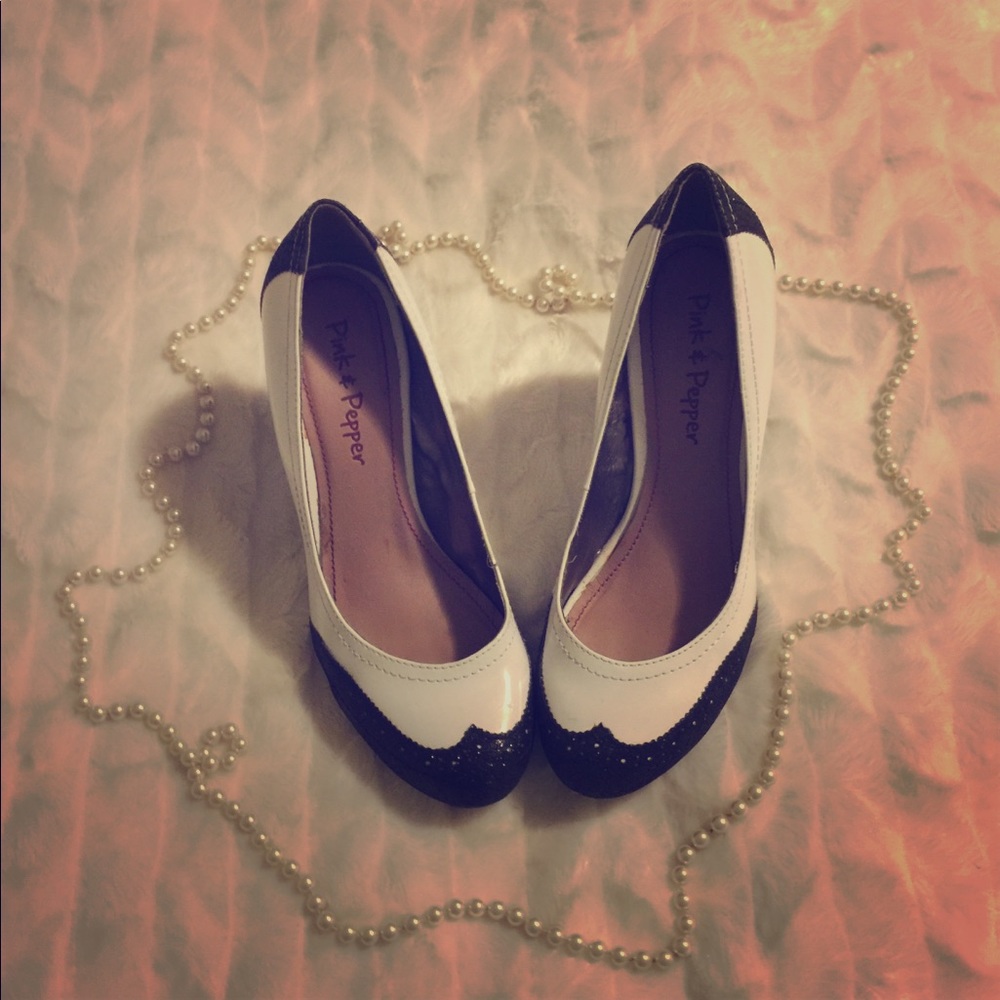 Tuxedo style heels